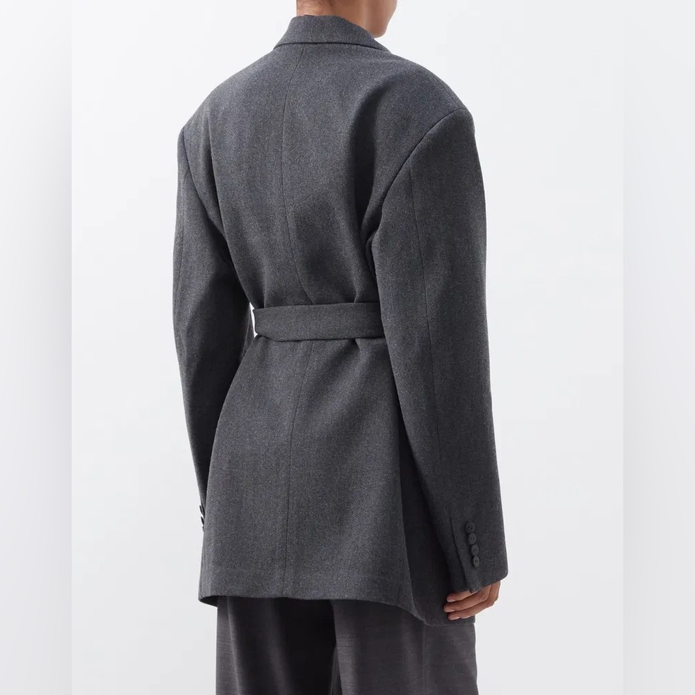 Raey exaggerated shoulder wool blend tux blazer - Picture 5 of 10